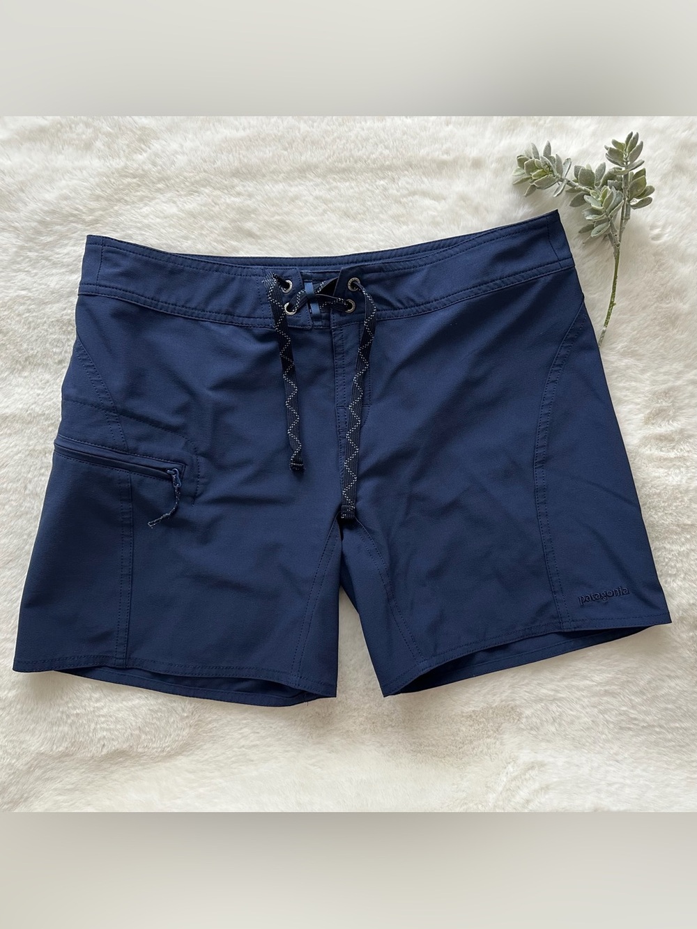 Patagonia | EUC - Meridian Board Short - Navy - Drawstring - Size 6